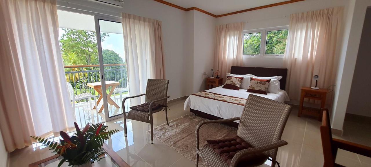 Le Chant De Merle Self -Catering Studios And Apartments Mahe Island Exterior photo